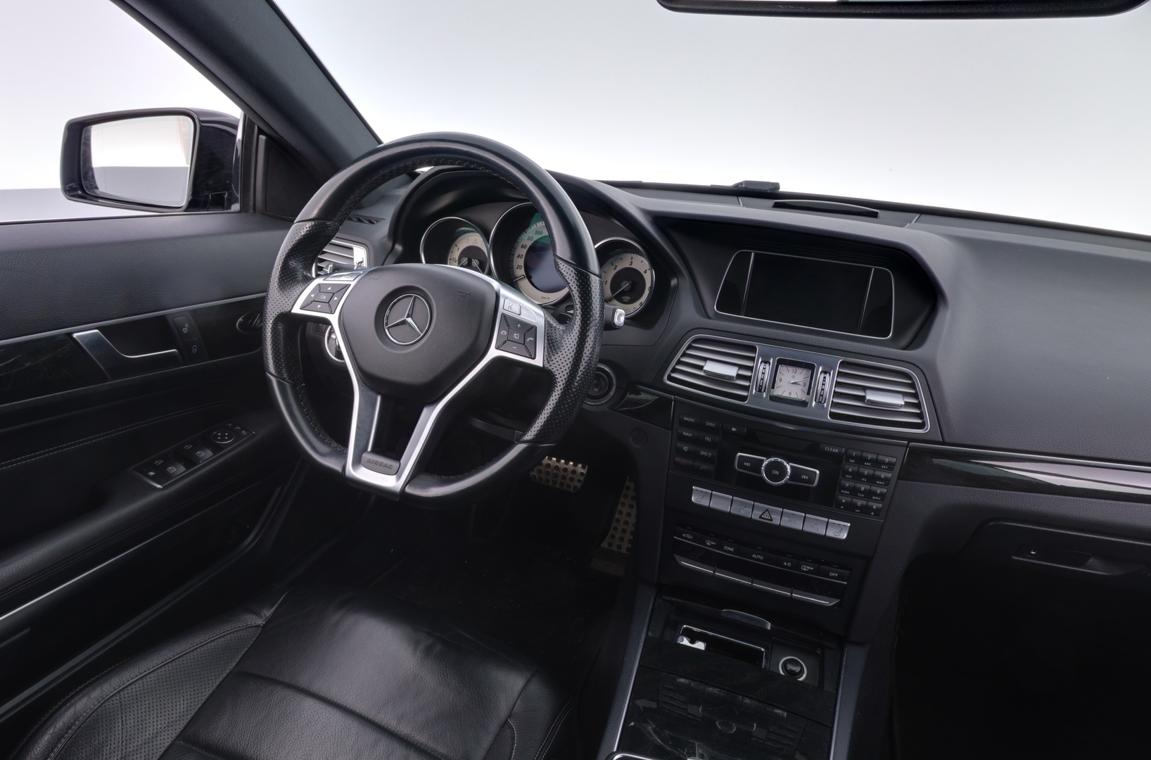 MERCEDES-BENZ E 2014