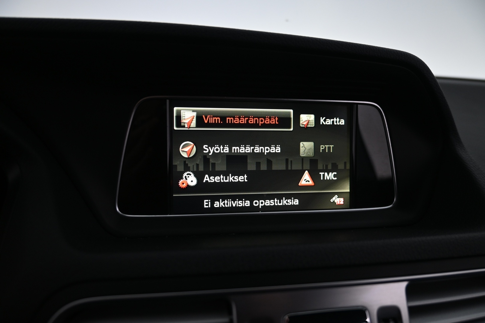 MERCEDES-BENZ E 2014