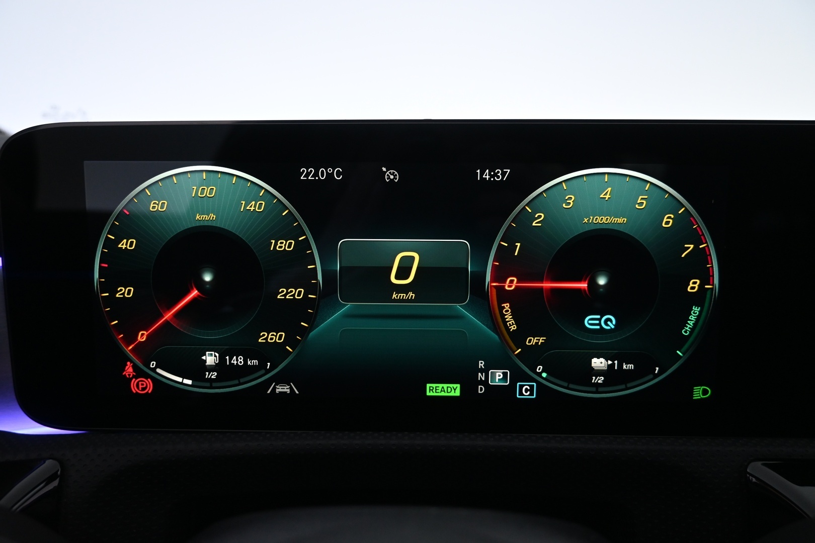 MERCEDES-BENZ CLA 2022