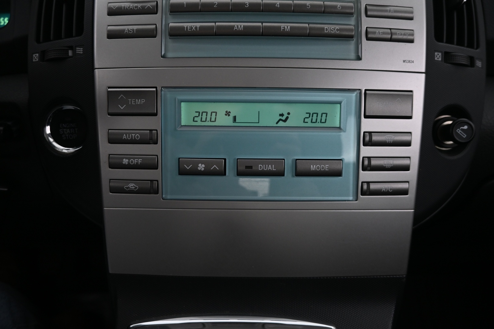 TOYOTA Corolla Verso 2008