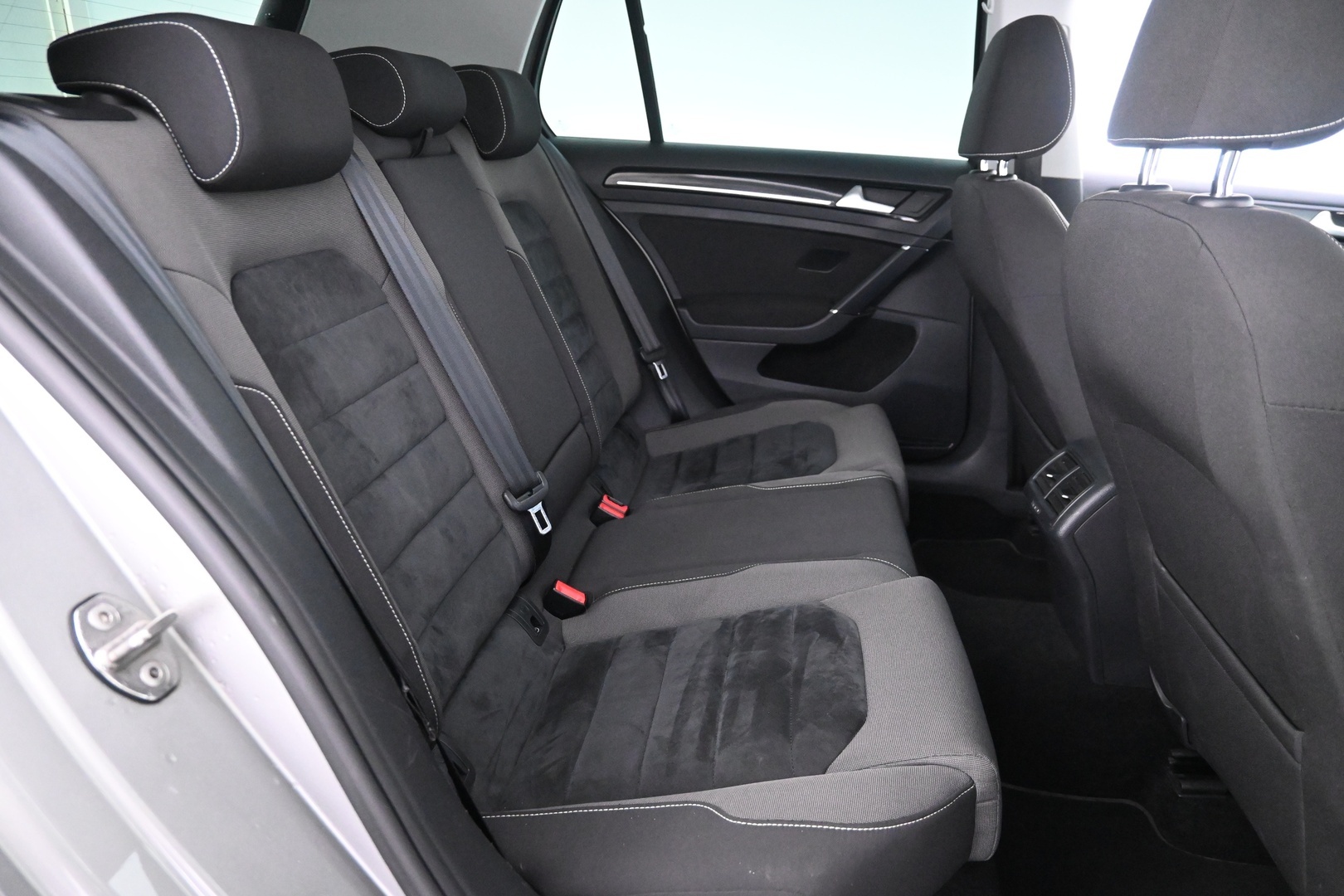 VOLKSWAGEN Golf 2013