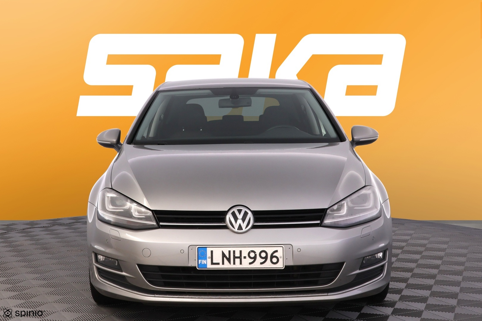 VOLKSWAGEN Golf 2013