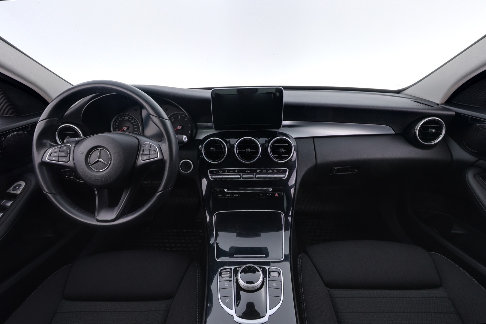 MERCEDES-BENZ C 2017