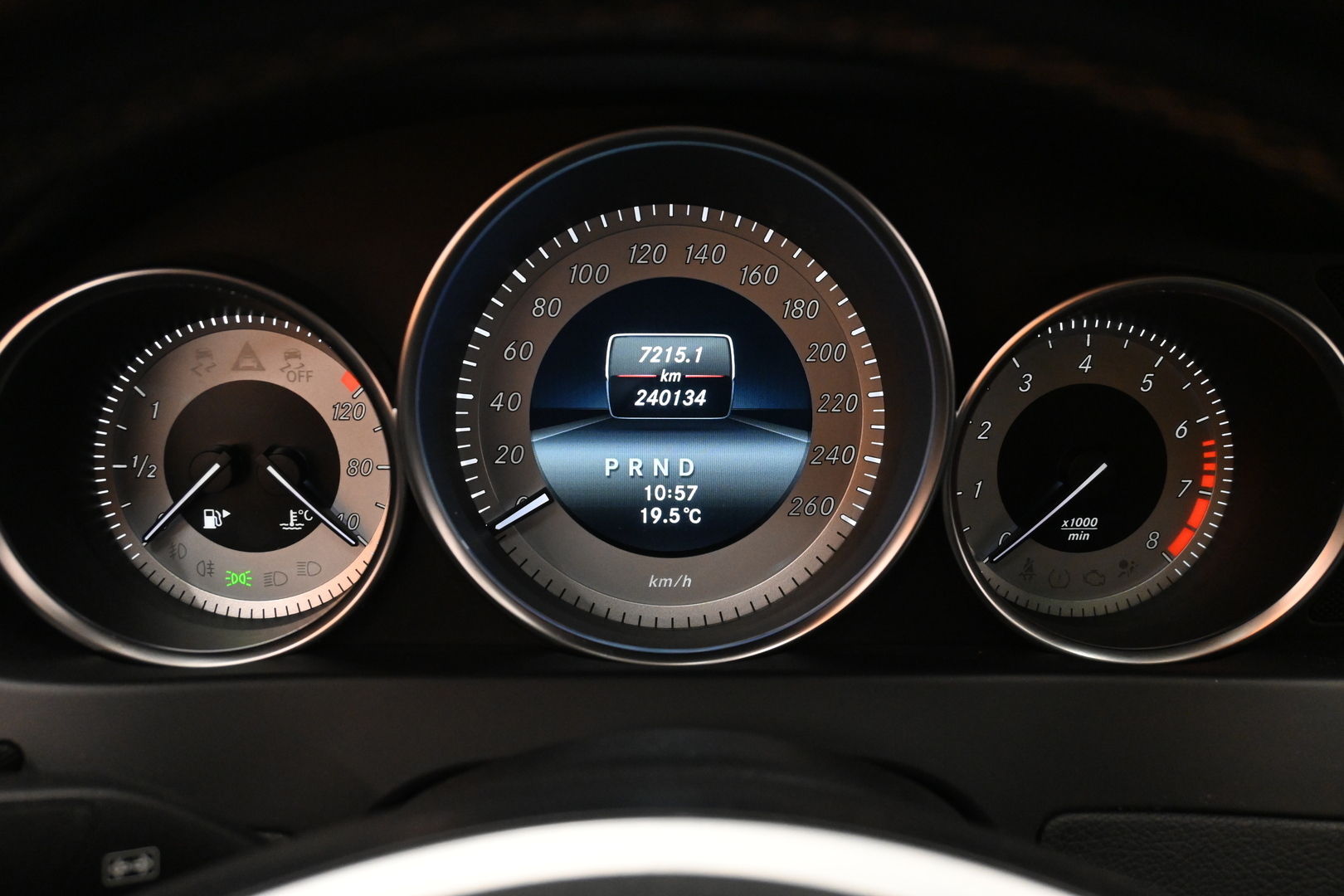 MERCEDES-BENZ C 2013