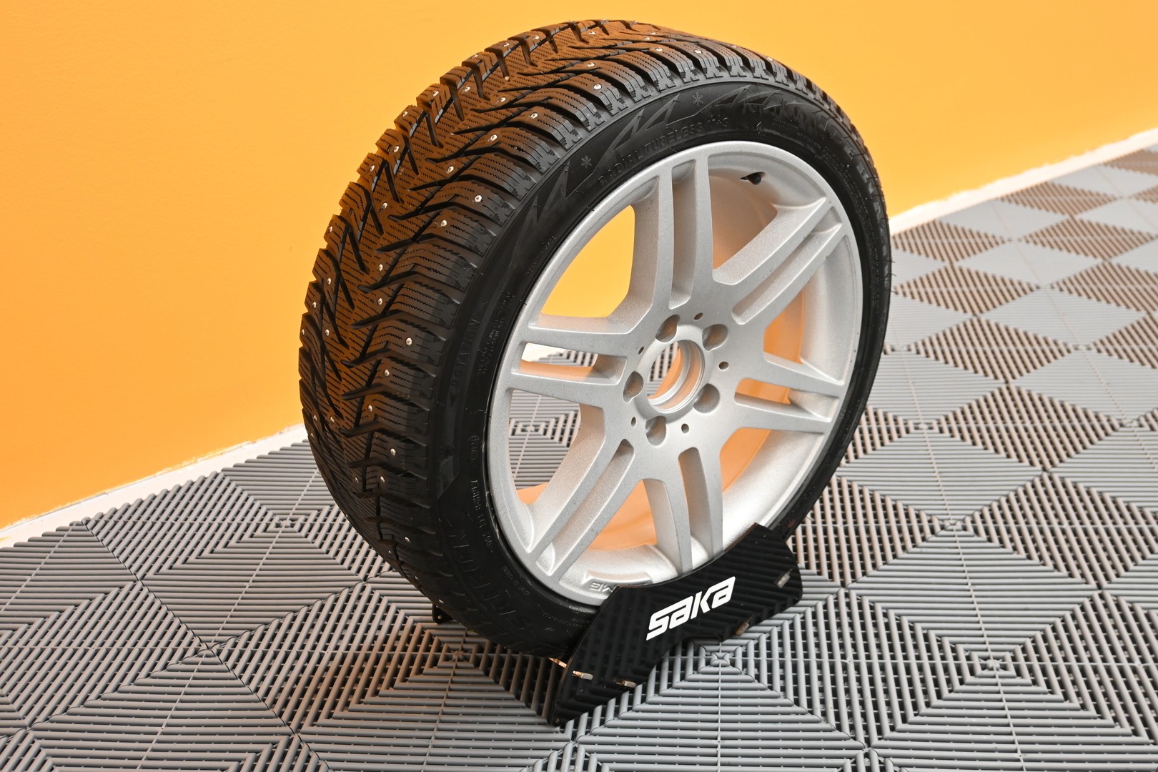 MERCEDES-BENZ C 2013