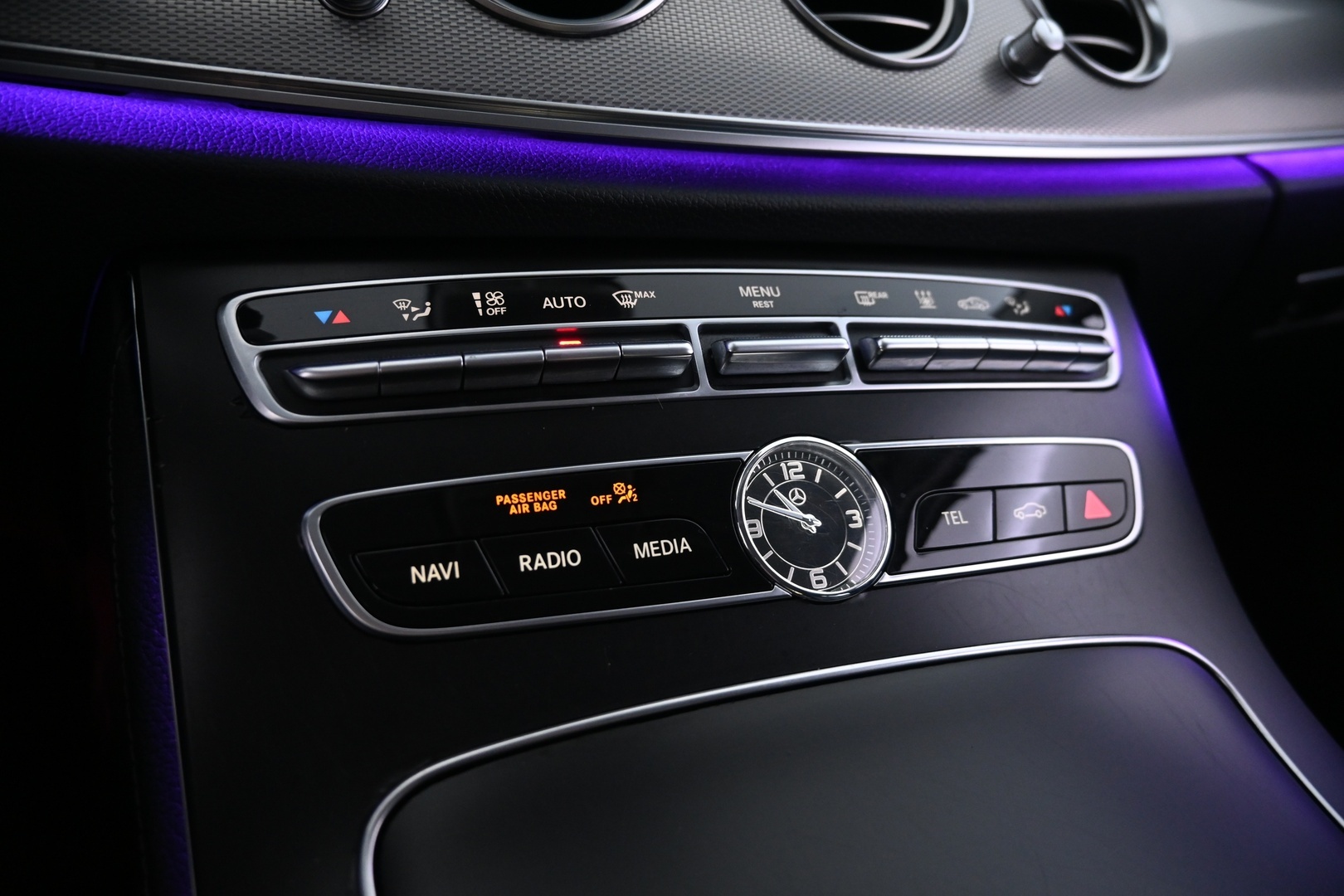 MERCEDES-BENZ E 2019