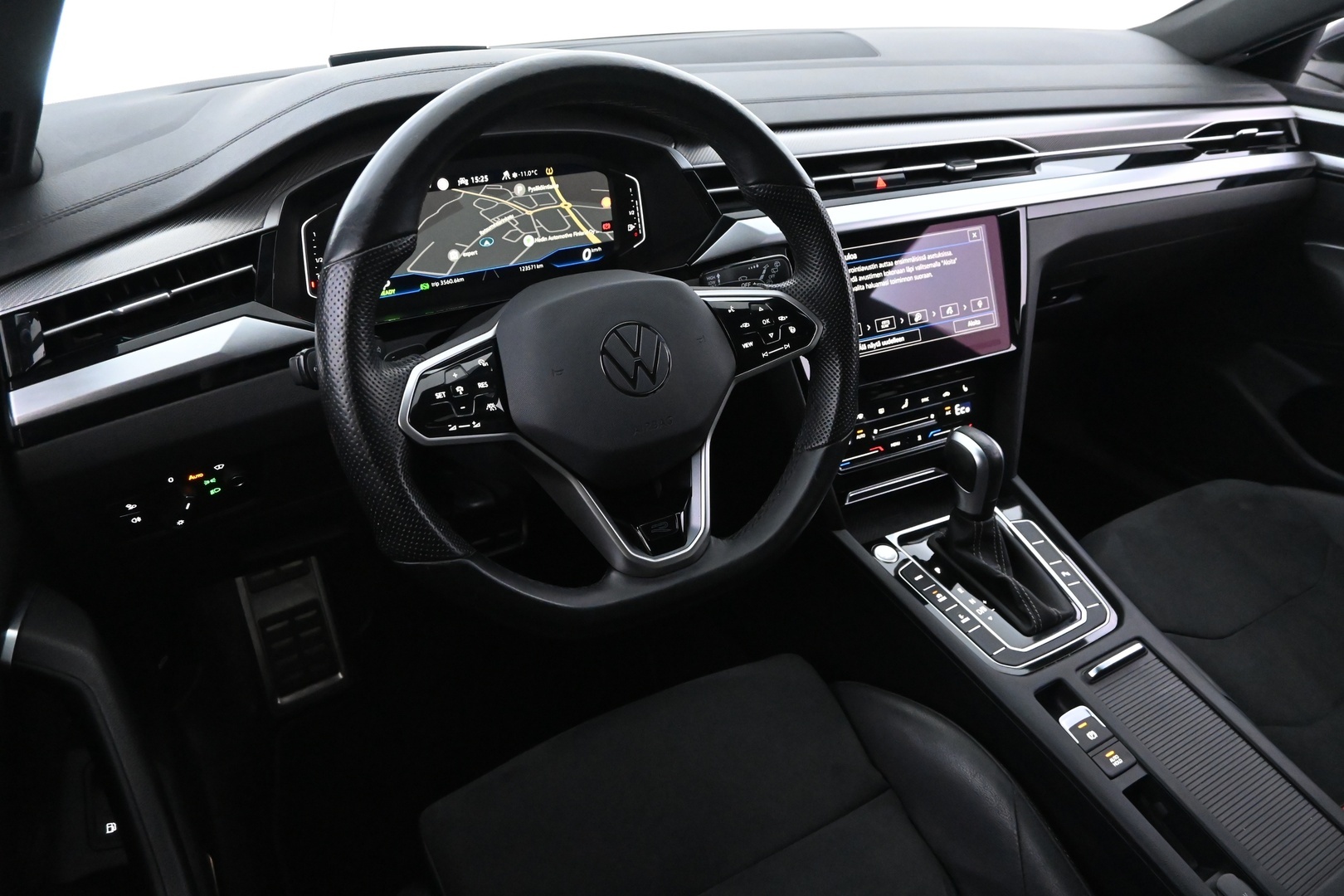 VOLKSWAGEN Arteon 2023