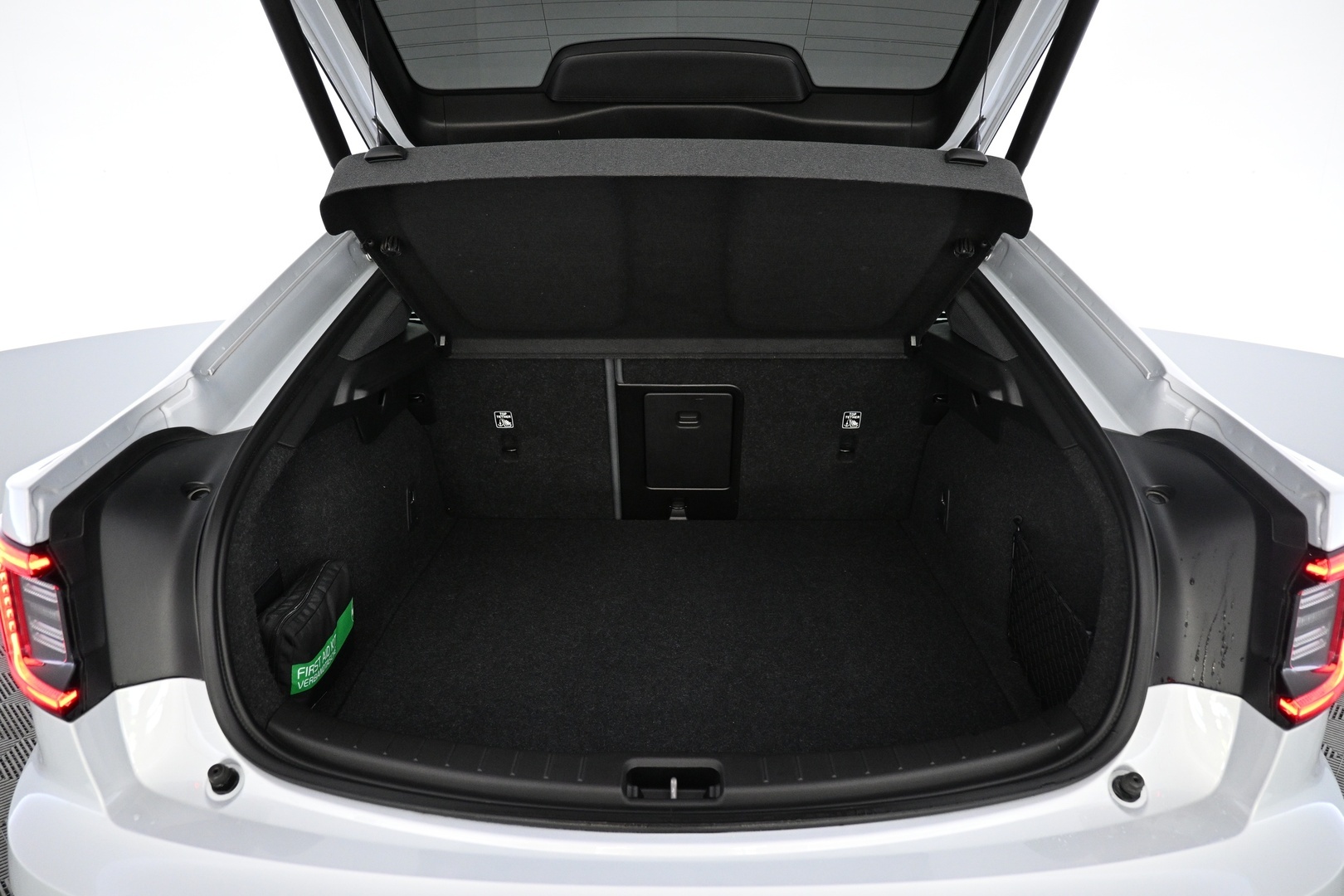 POLESTAR 2 2023