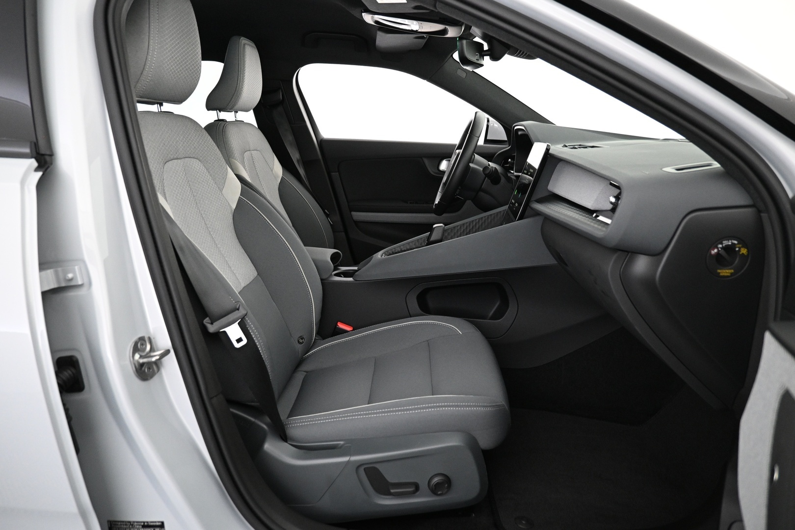 POLESTAR 2 2023