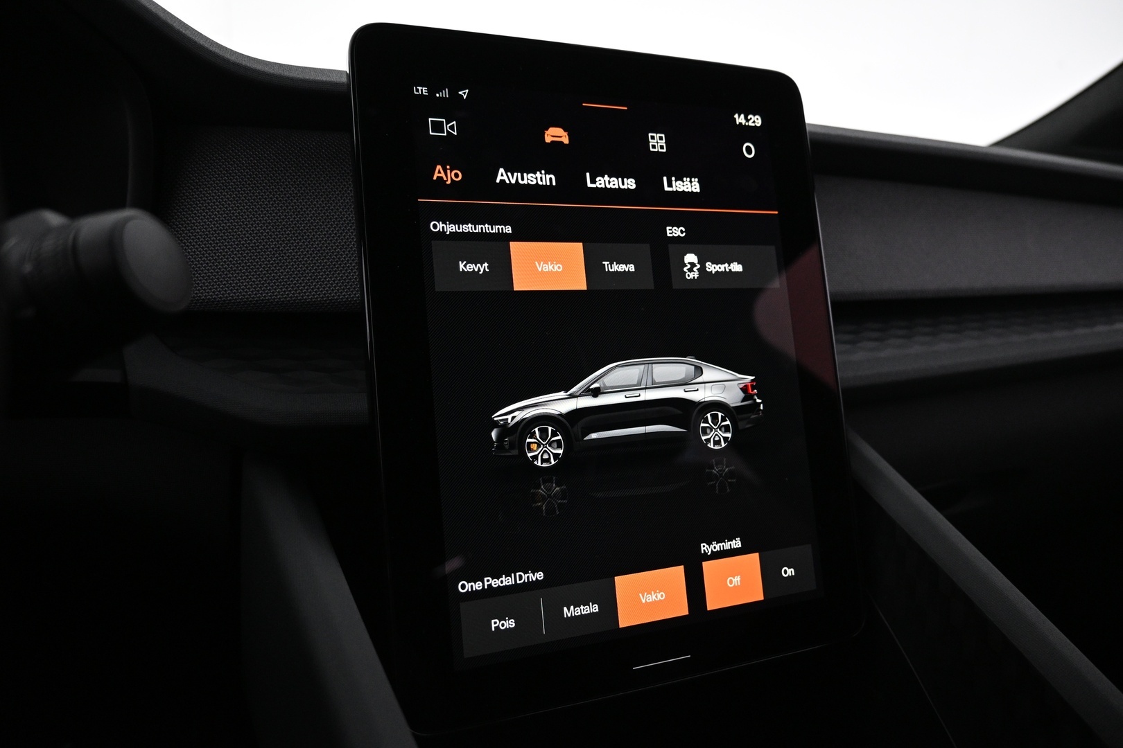 POLESTAR 2 2023