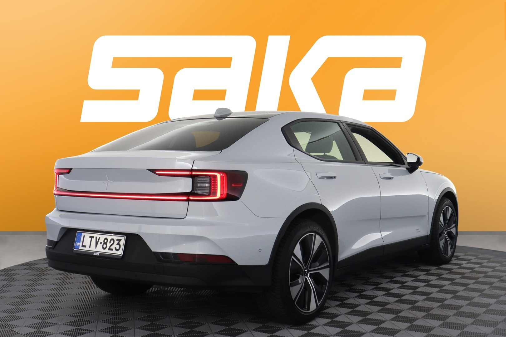 POLESTAR 2 2023