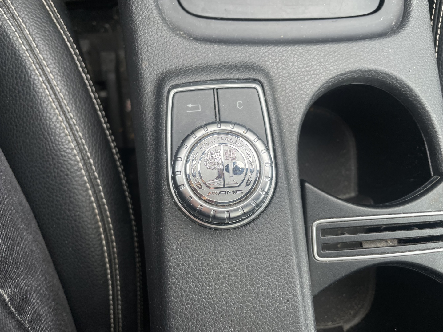 MERCEDES-BENZ CLA 2015