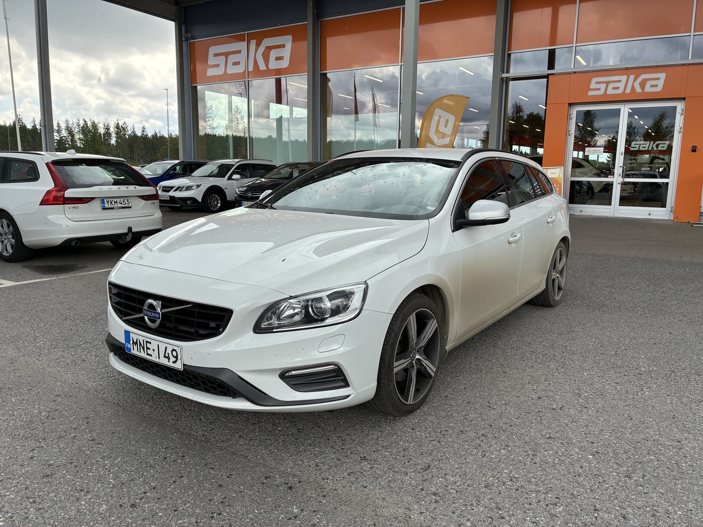 VOLVO V60 2017