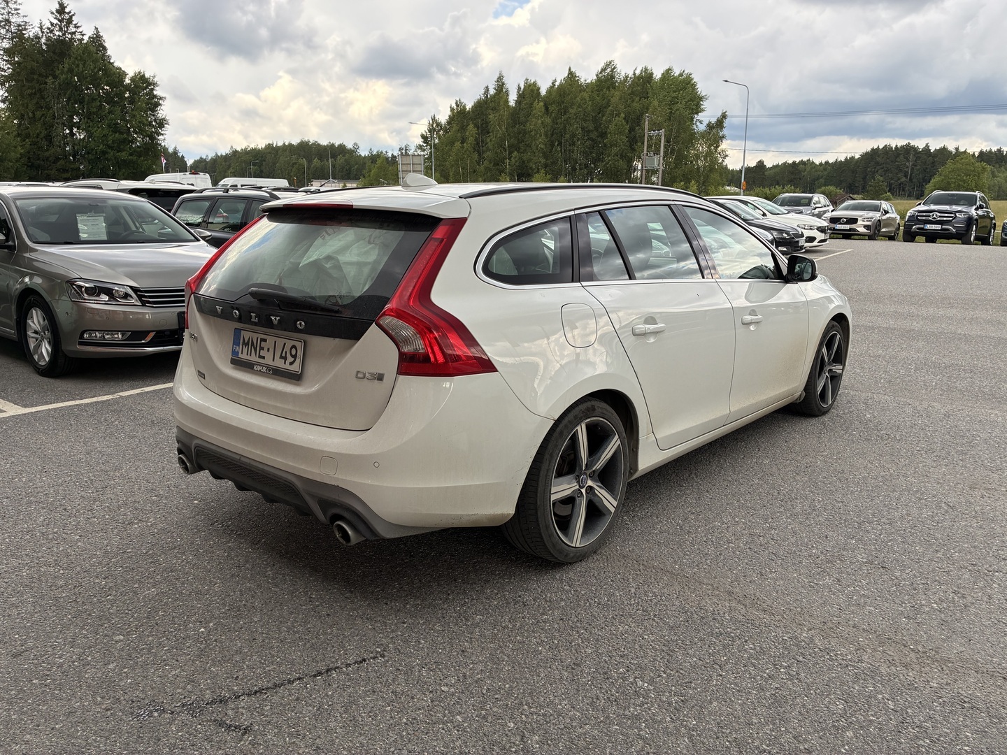 VOLVO V60 2017