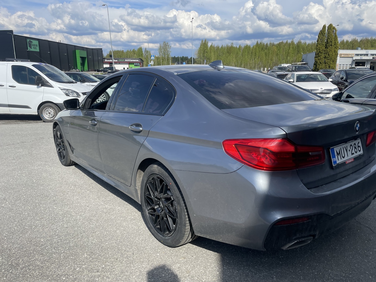 BMW 530 2019
