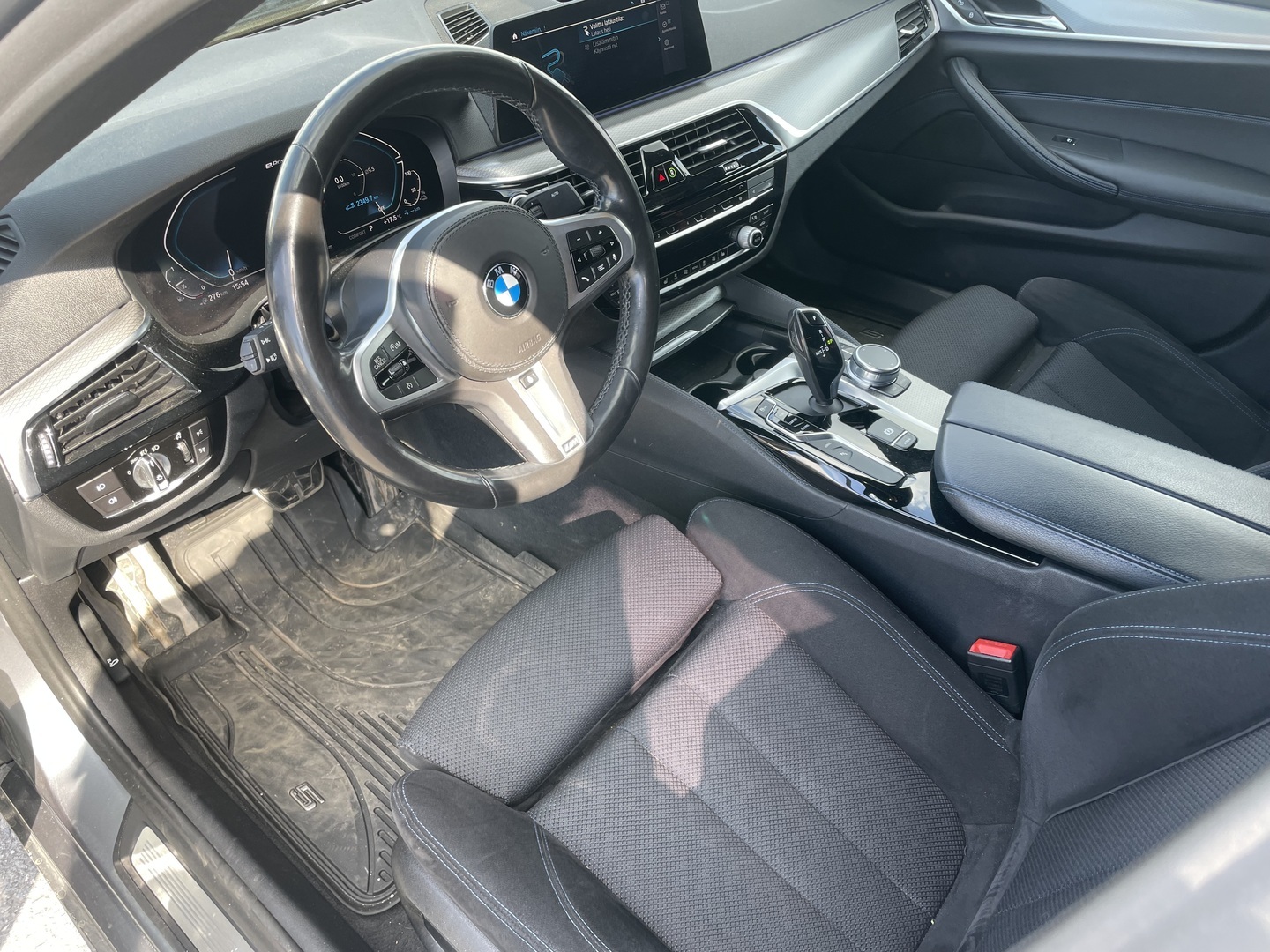 BMW 530 2019