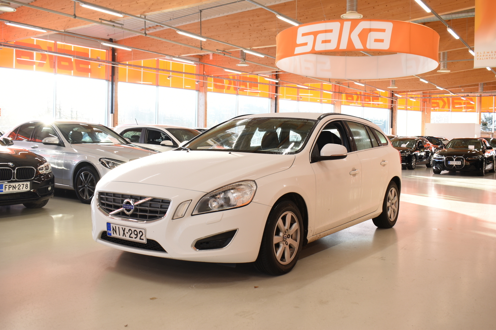 VOLVO V60 2013