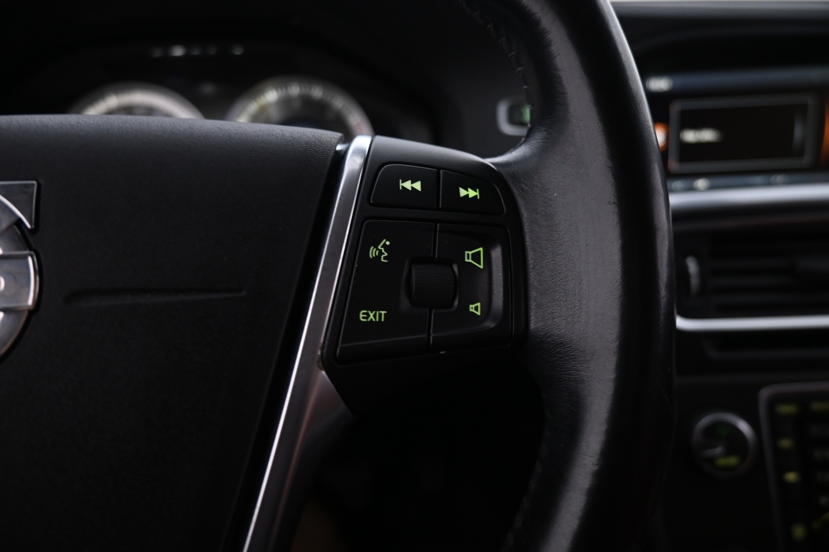 VOLVO V60 2012