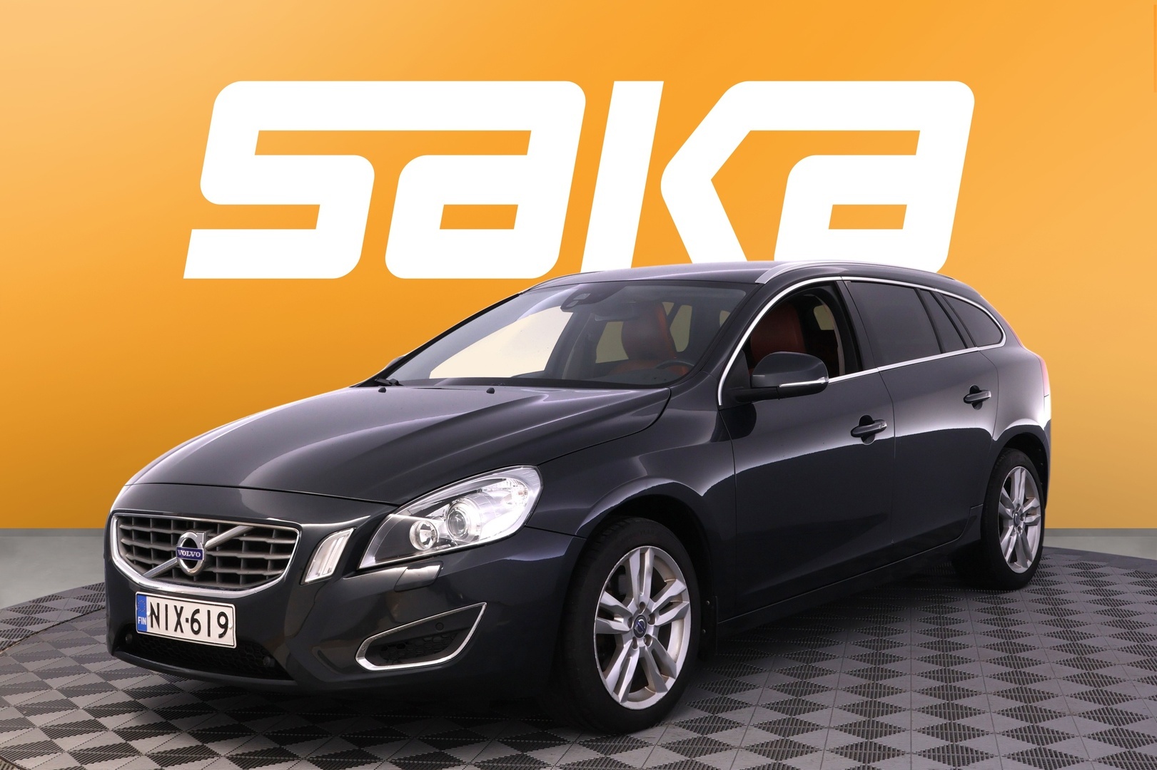 VOLVO V60 2012