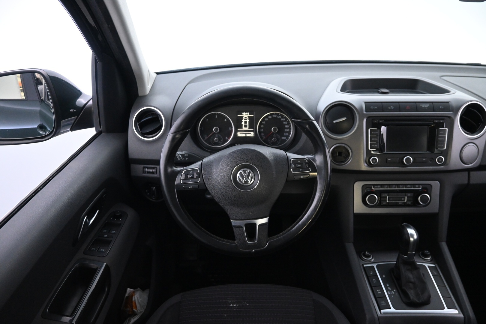 VOLKSWAGEN Amarok 2014
