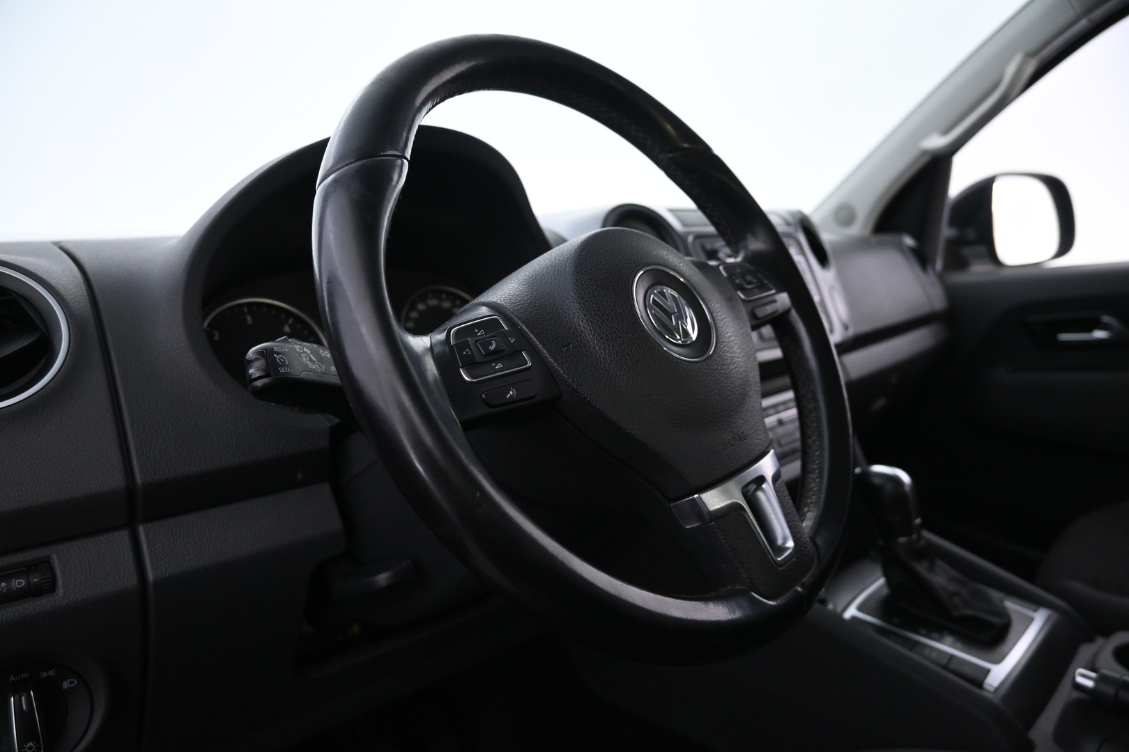 VOLKSWAGEN Amarok 2014