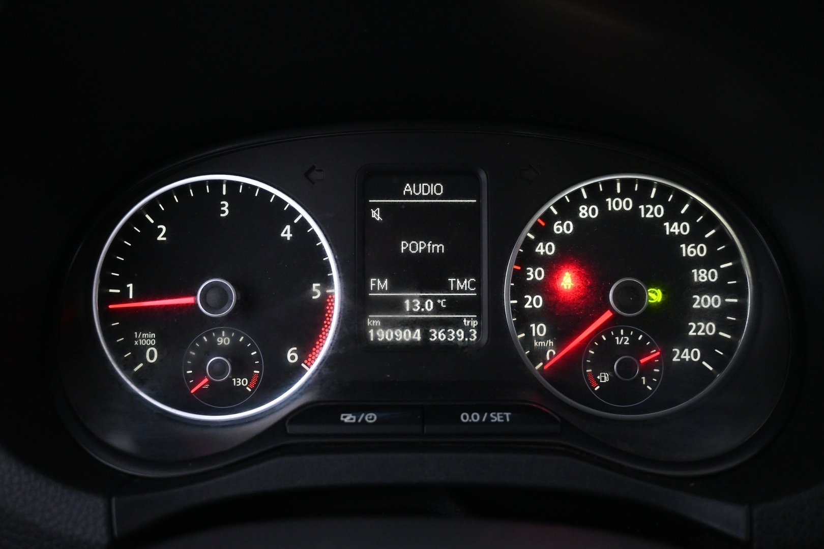 VOLKSWAGEN Amarok 2014