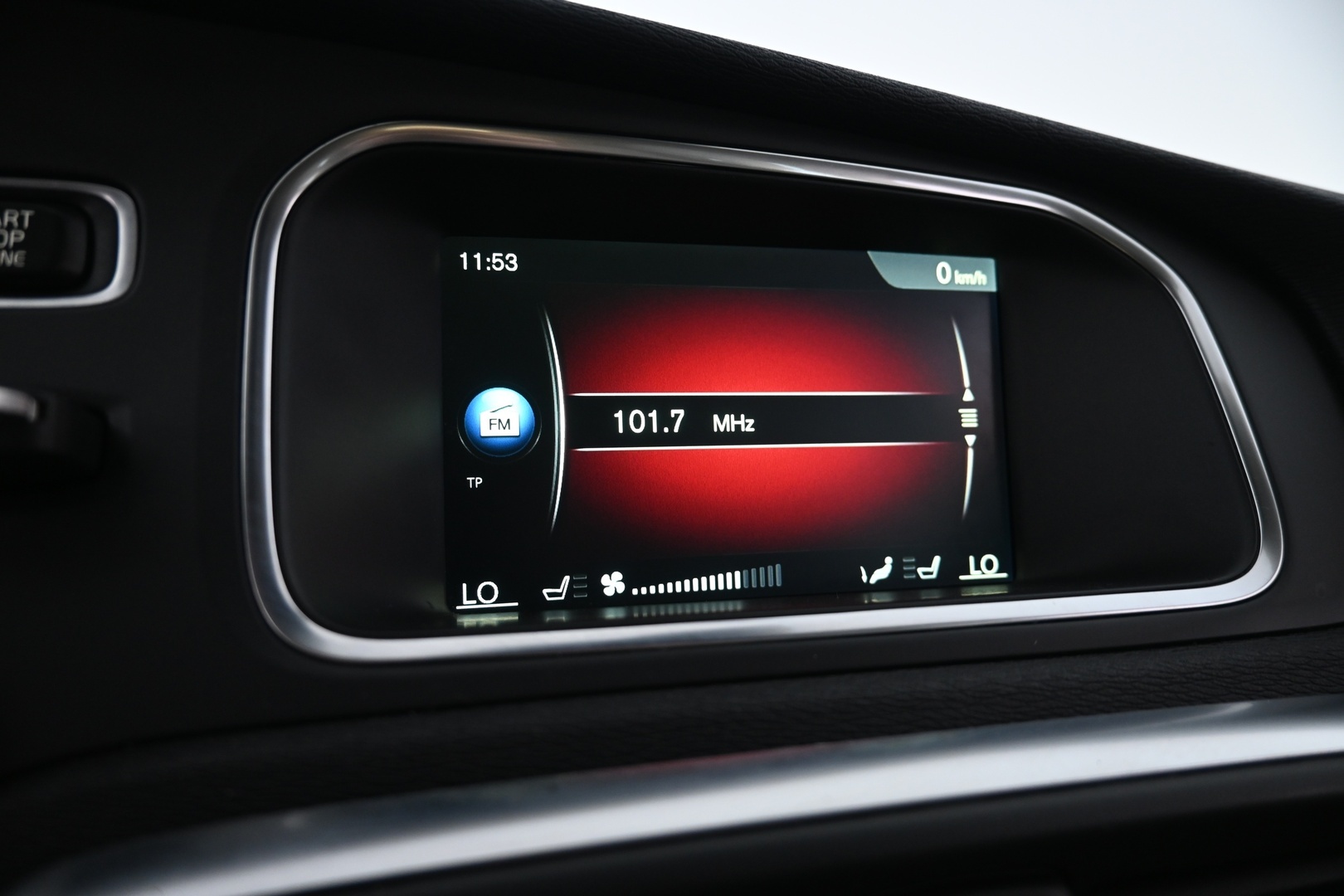 VOLVO V40 Cross Country 2014