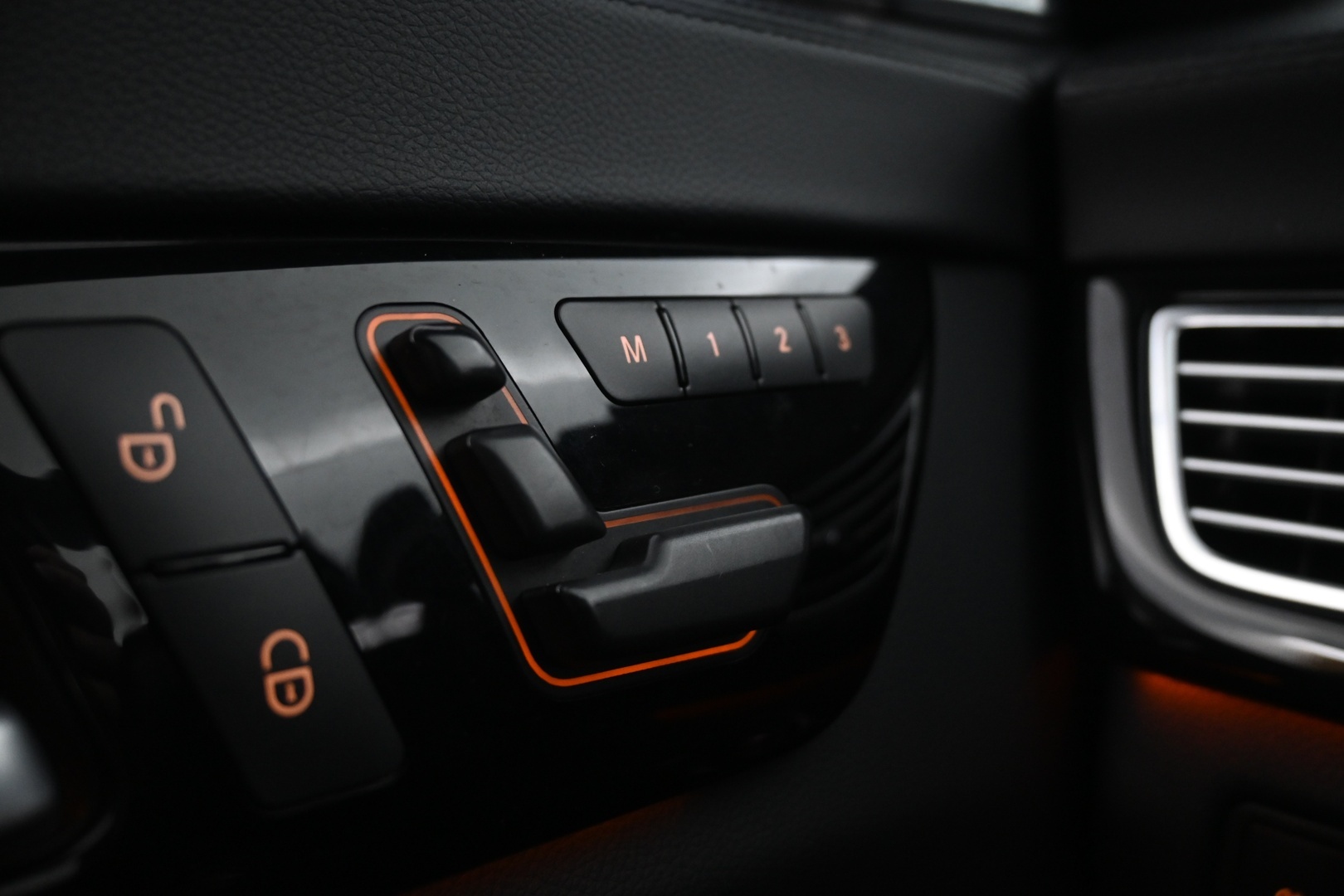 MERCEDES-BENZ CLS 2014