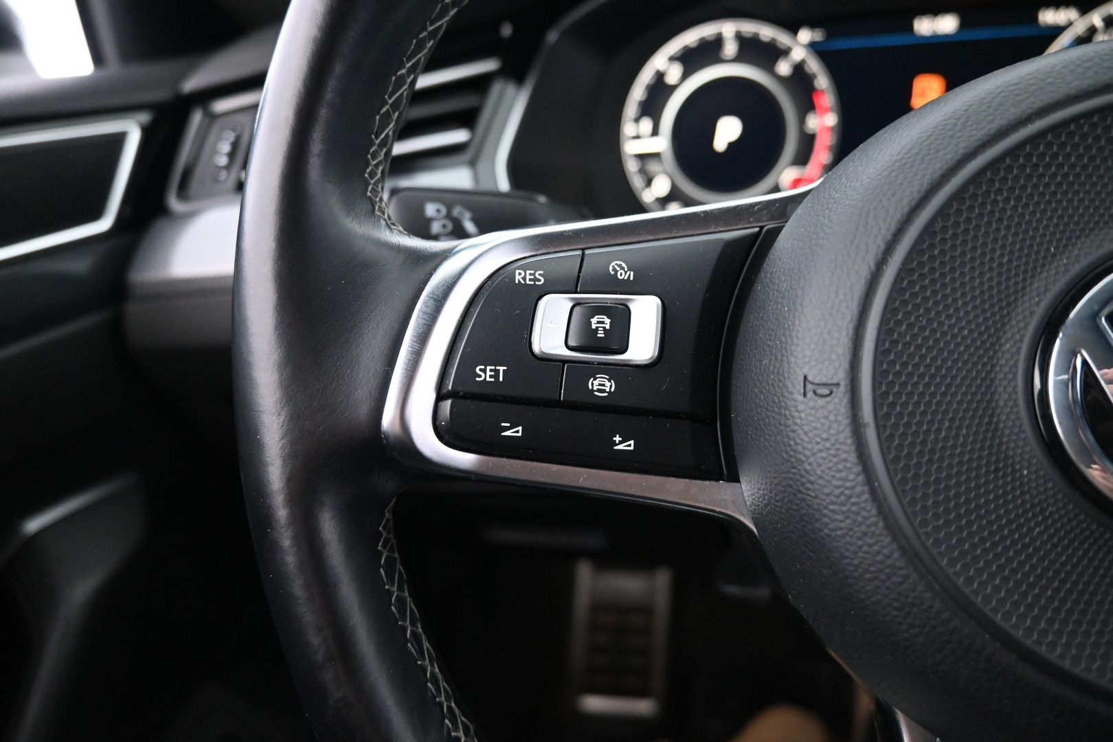 VOLKSWAGEN Arteon 2019