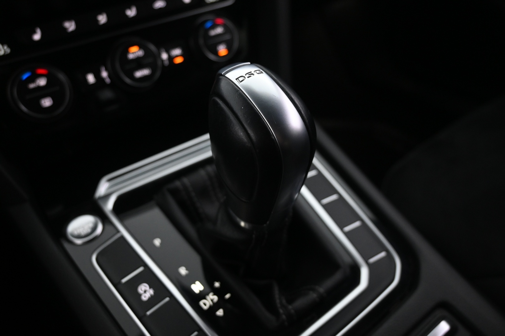 VOLKSWAGEN Arteon 2019