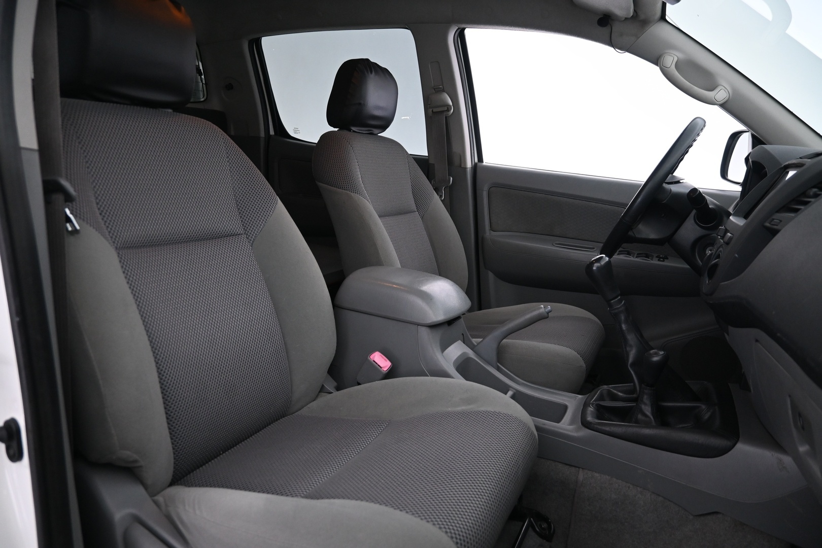 TOYOTA Hilux 2011