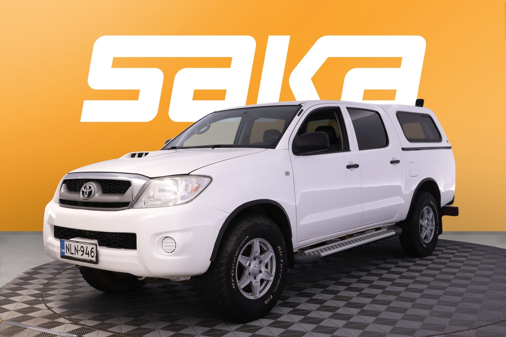 TOYOTA Hilux 2011