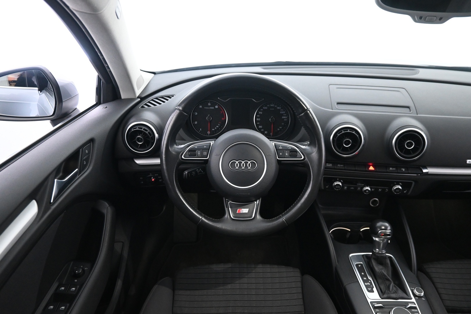 AUDI A3 2015