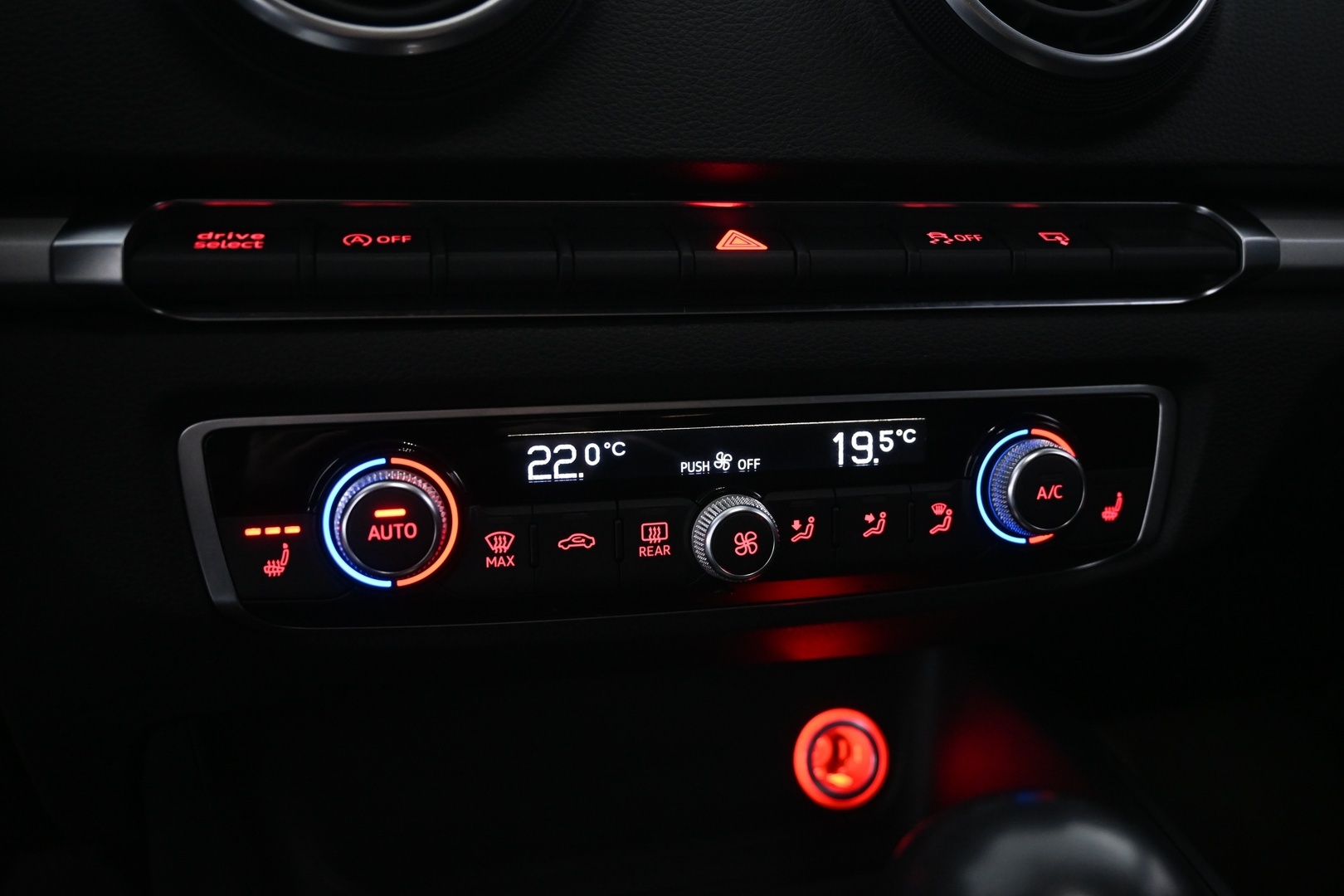 AUDI A3 2015