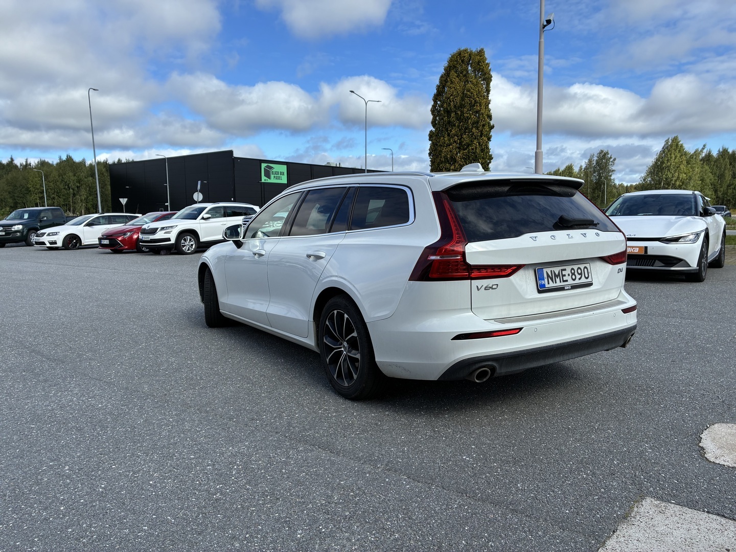VOLVO V60 2019