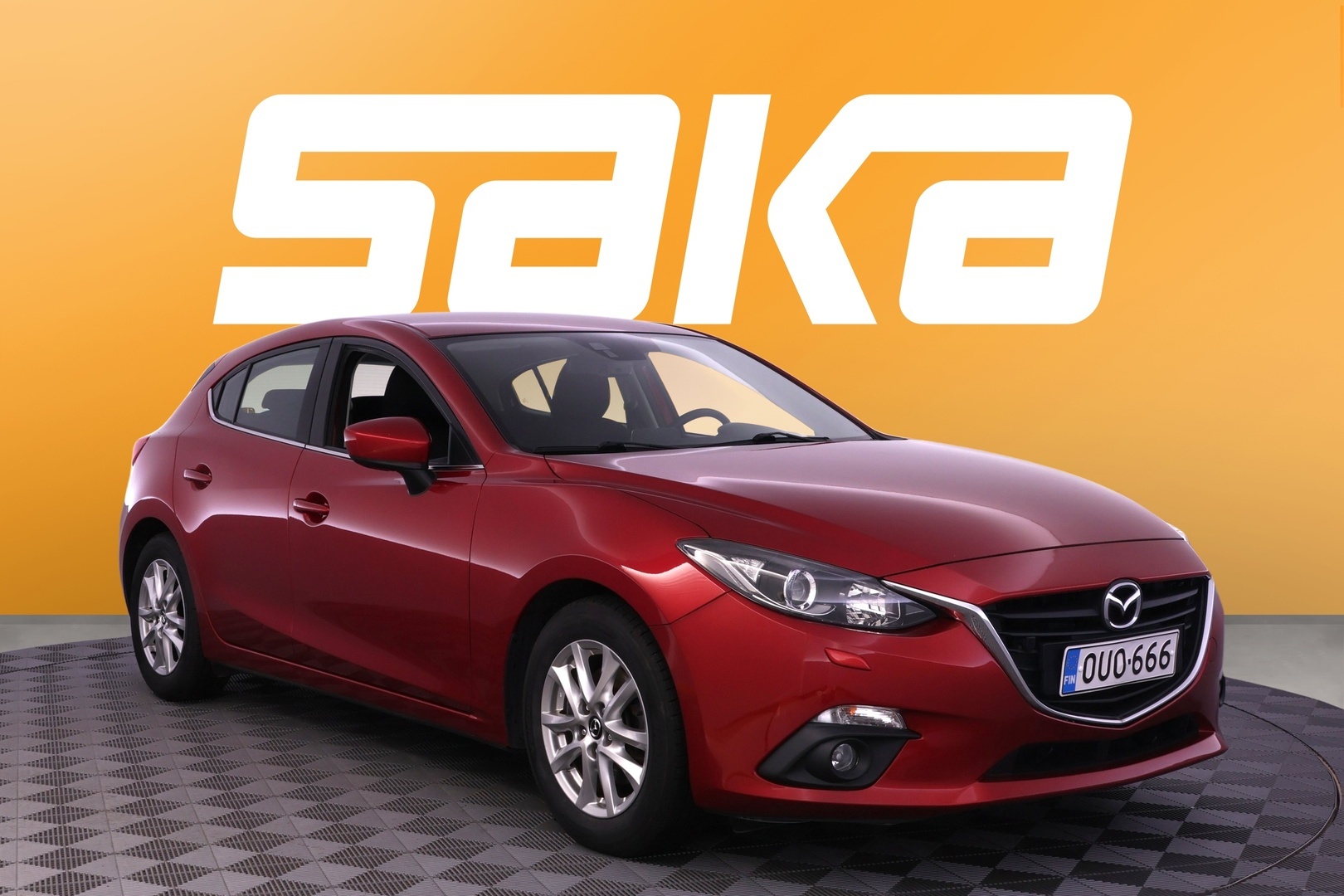 MAZDA 3 2015
