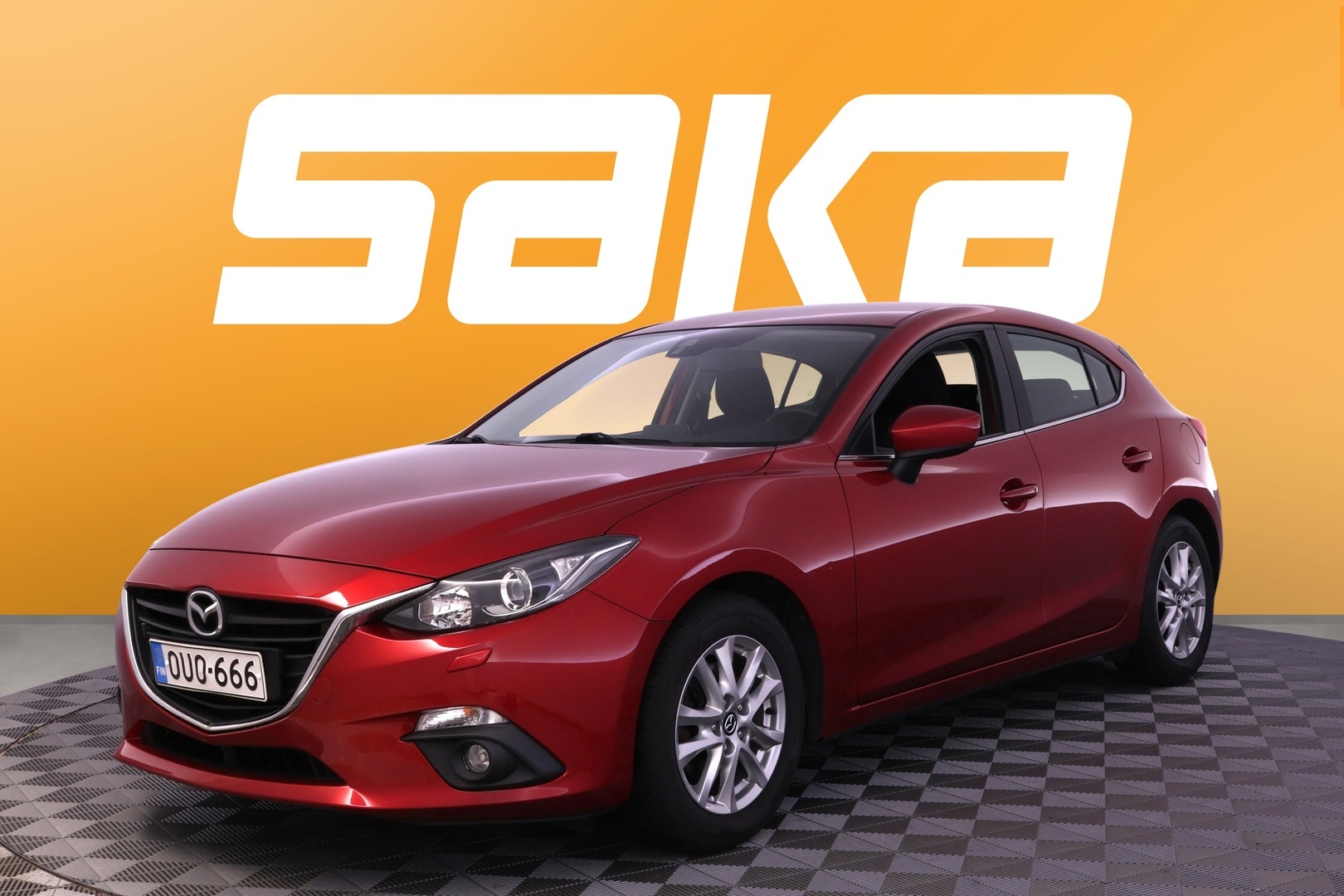 MAZDA 3 2015