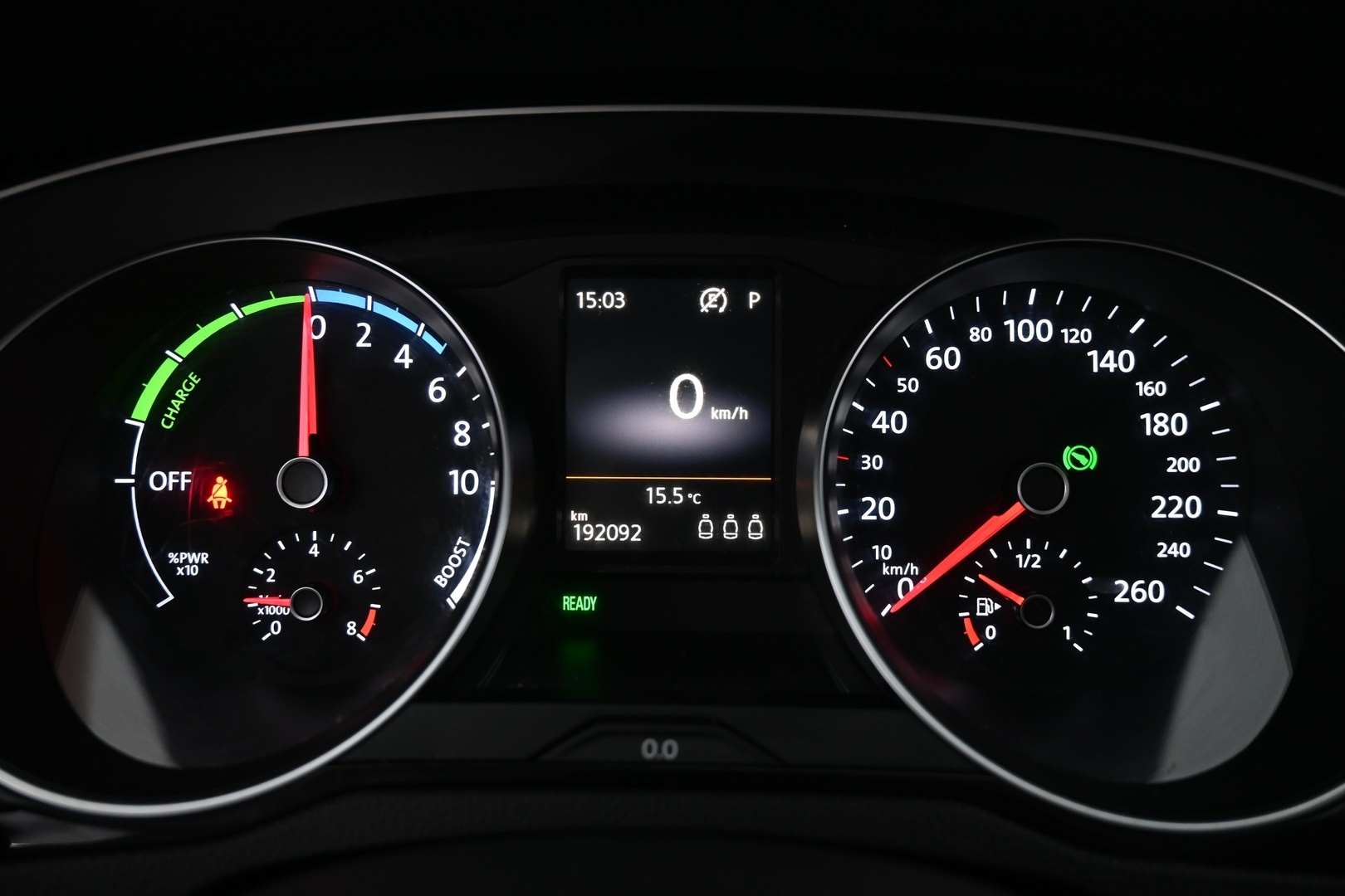 VOLKSWAGEN Passat 2016