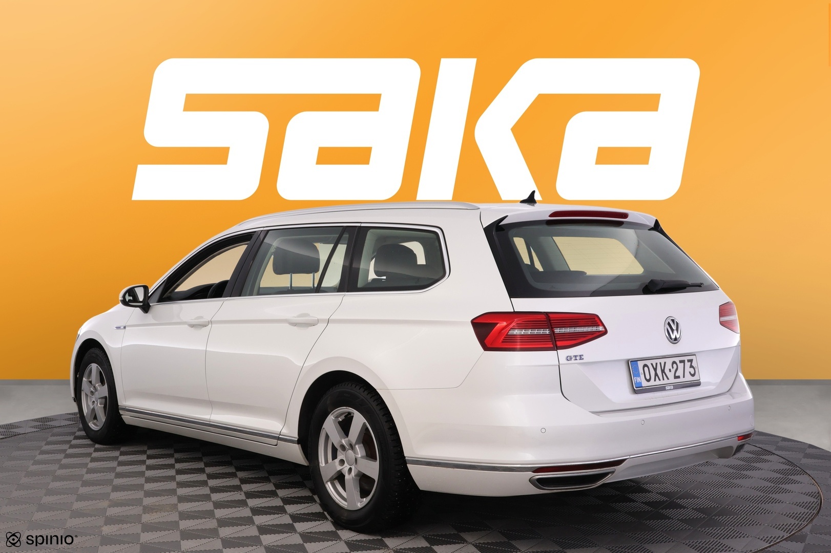 VOLKSWAGEN Passat 2016