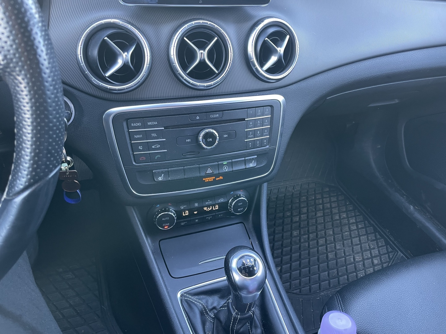 MERCEDES-BENZ CLA 2015