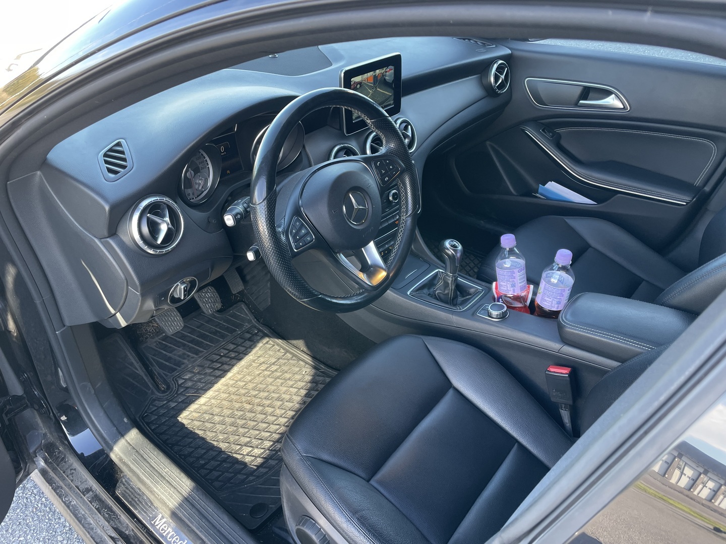MERCEDES-BENZ CLA 2015