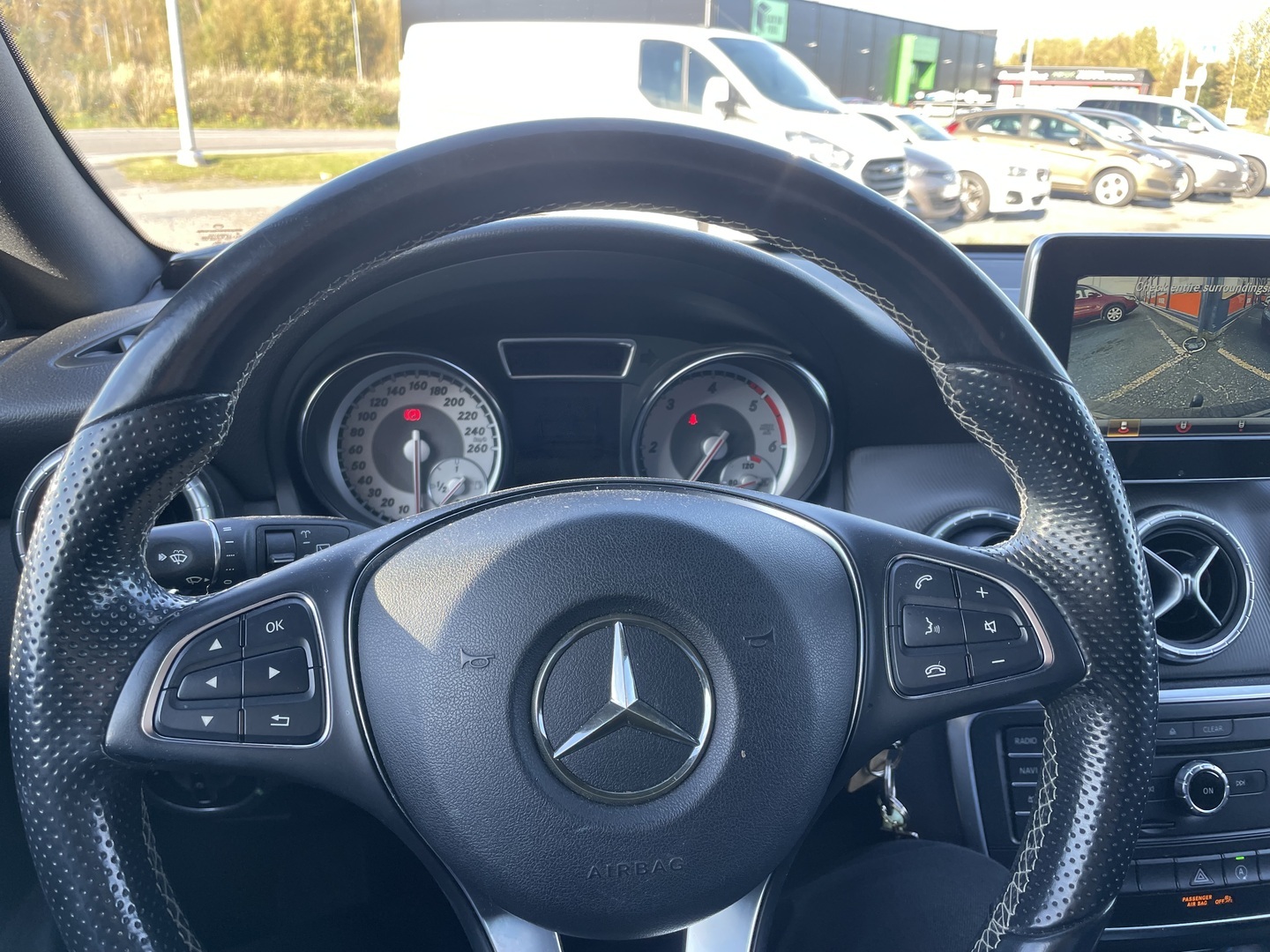 MERCEDES-BENZ CLA 2015