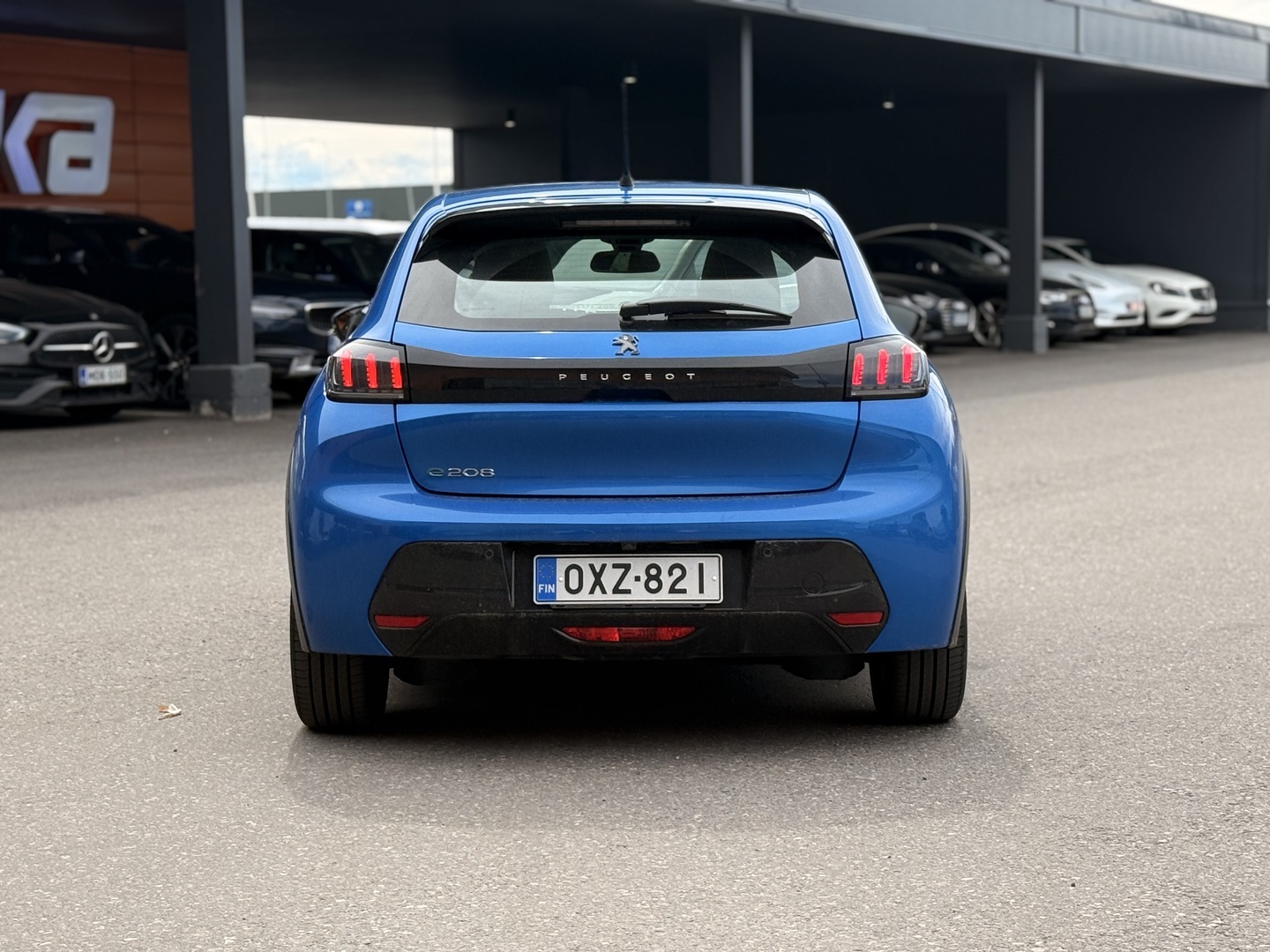 PEUGEOT e-208 2020