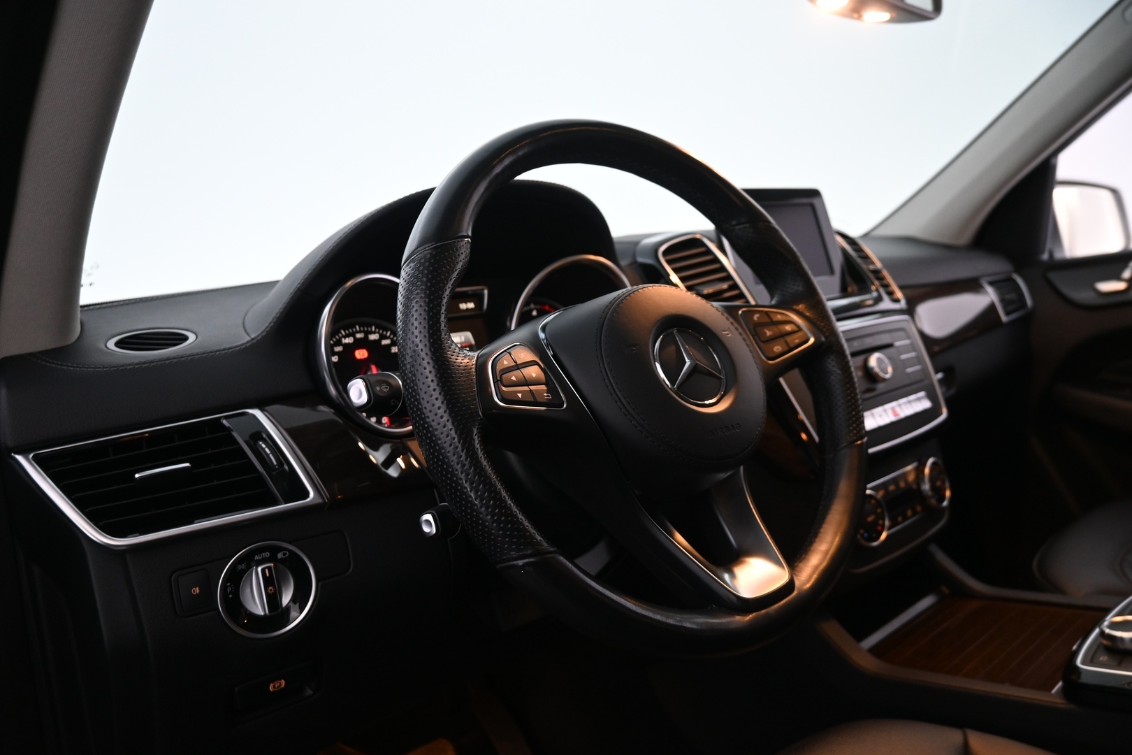 MERCEDES-BENZ GLS 2016