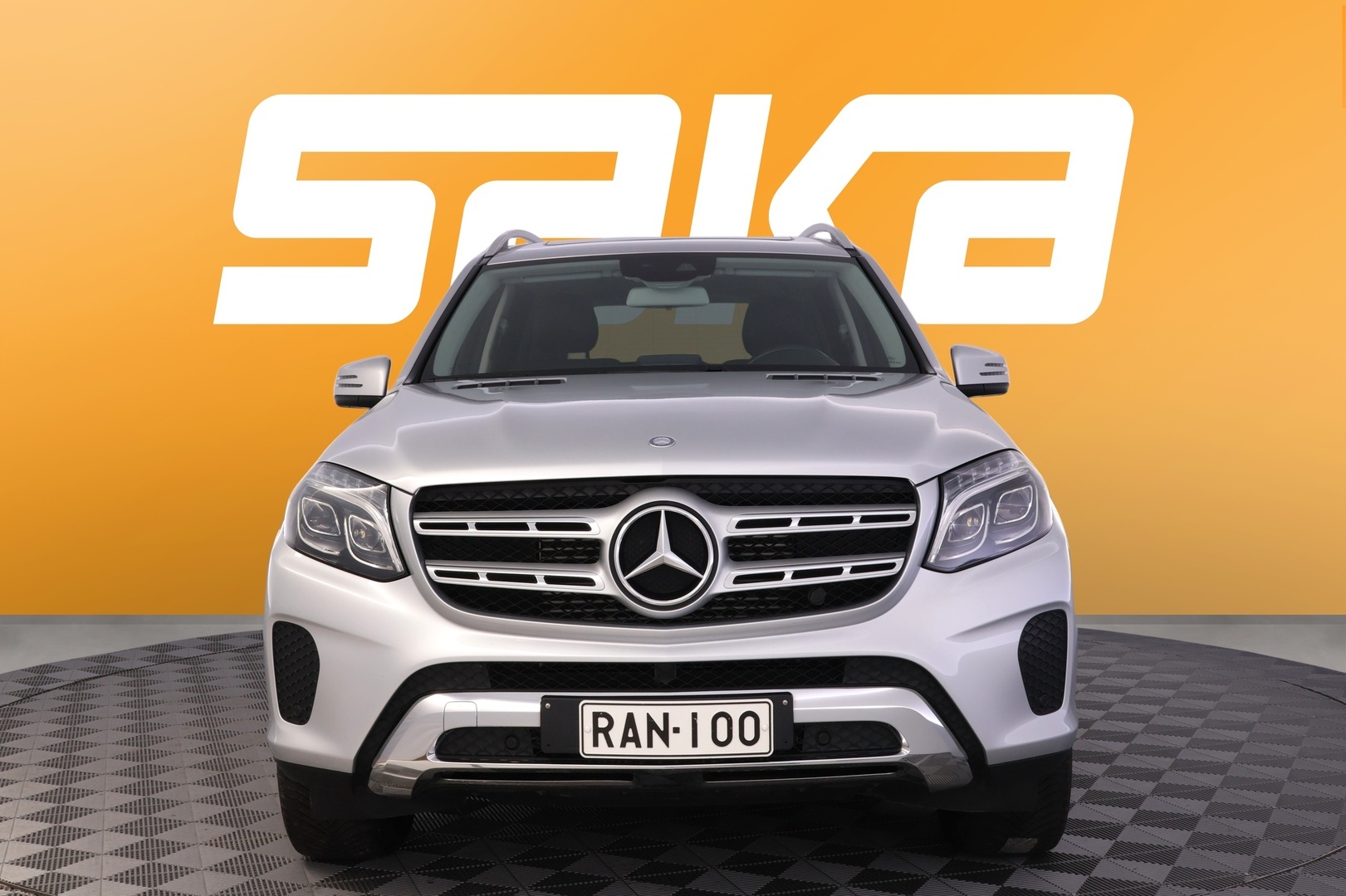MERCEDES-BENZ GLS 2016