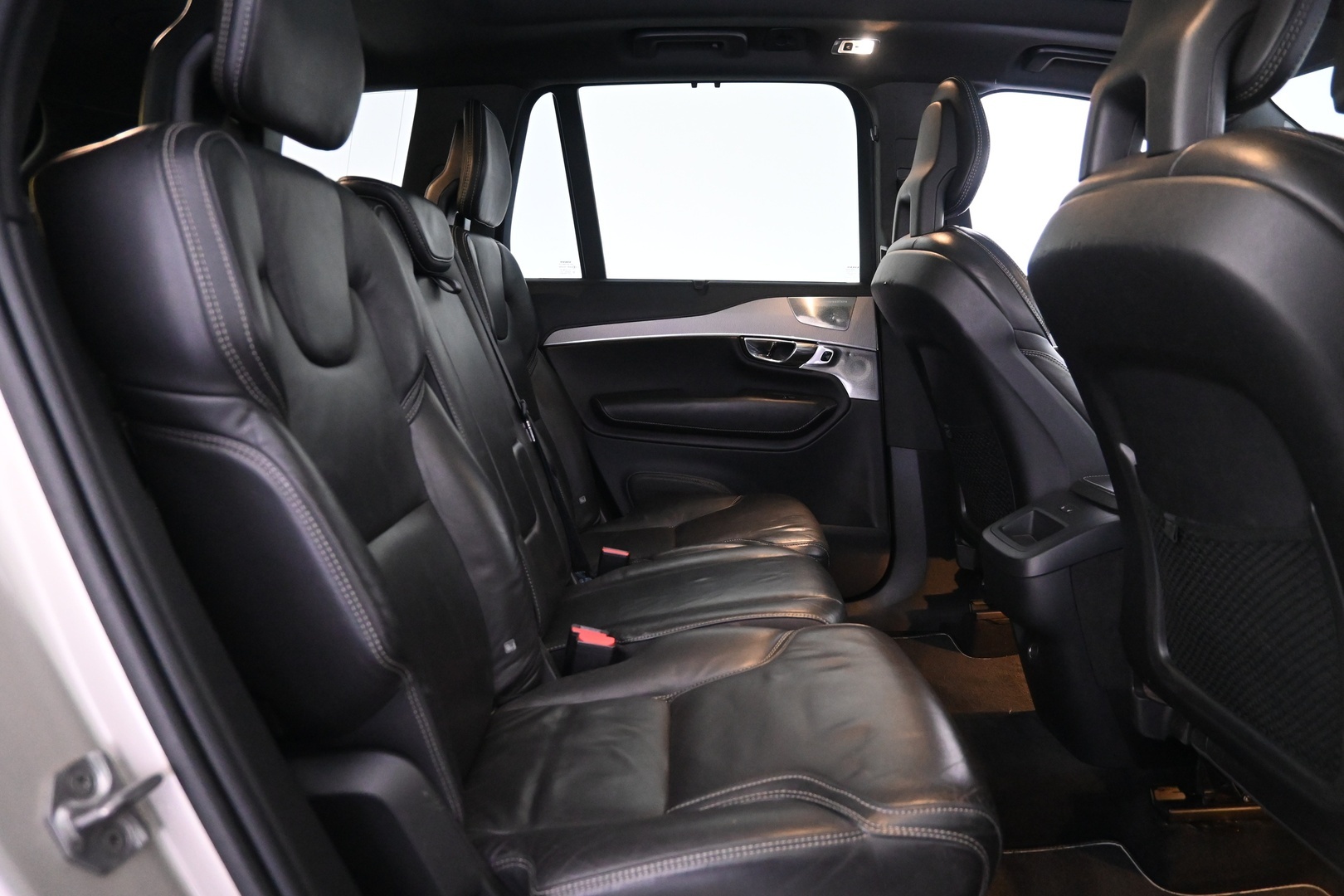VOLVO XC90 2016