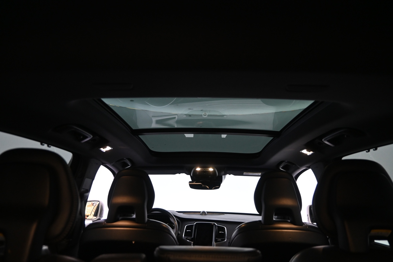 VOLVO XC90 2016