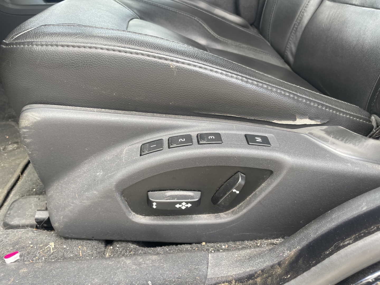 VOLVO V70 2014