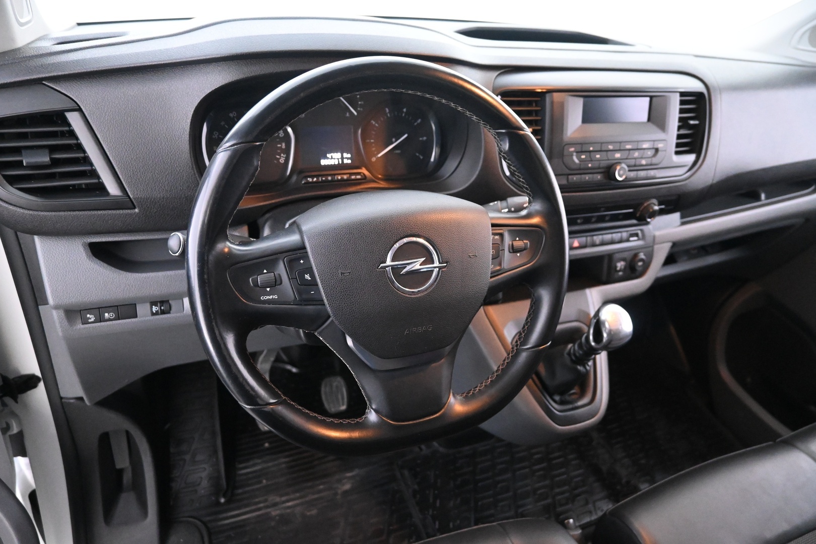 OPEL Vivaro 2020