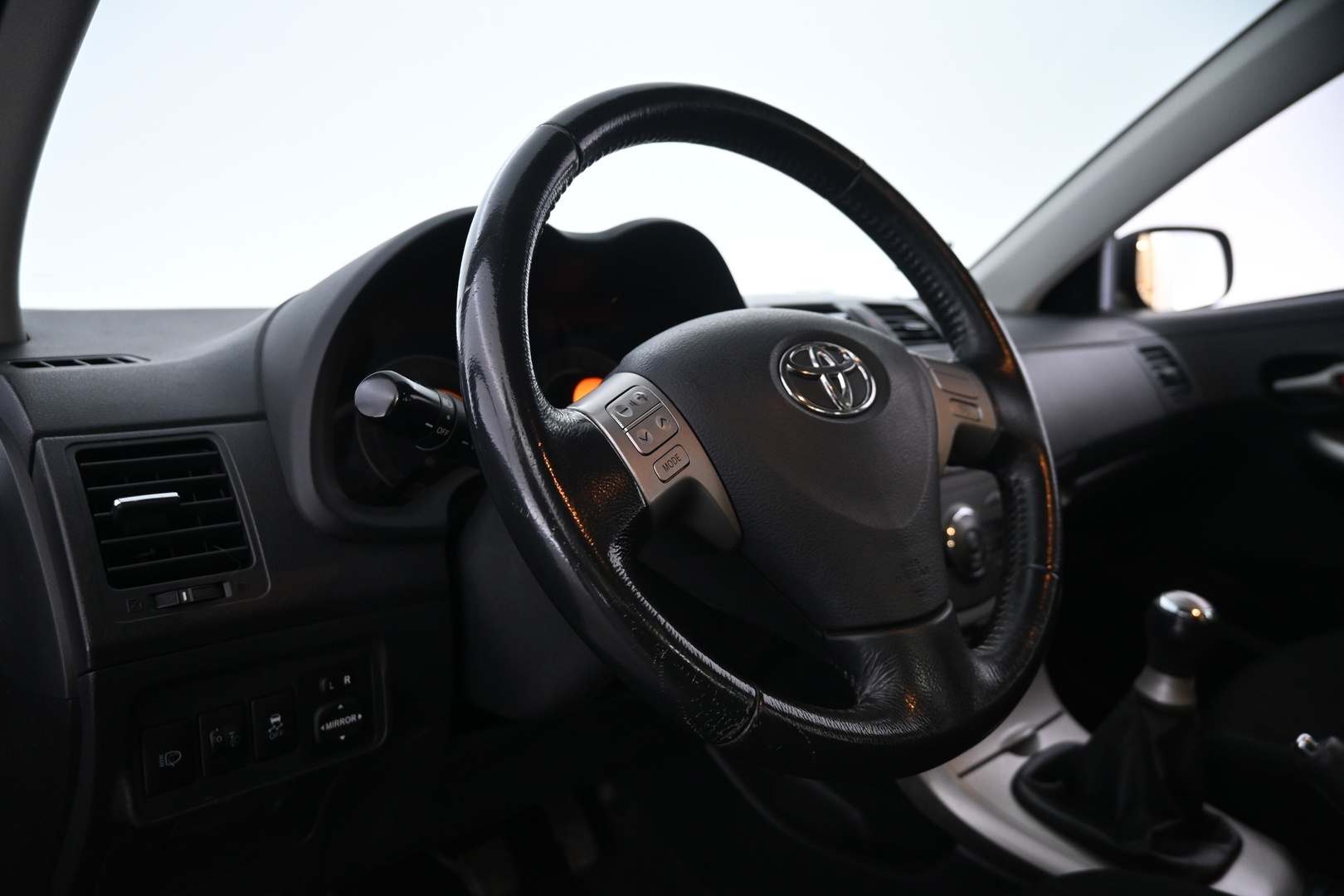 TOYOTA Corolla 2008